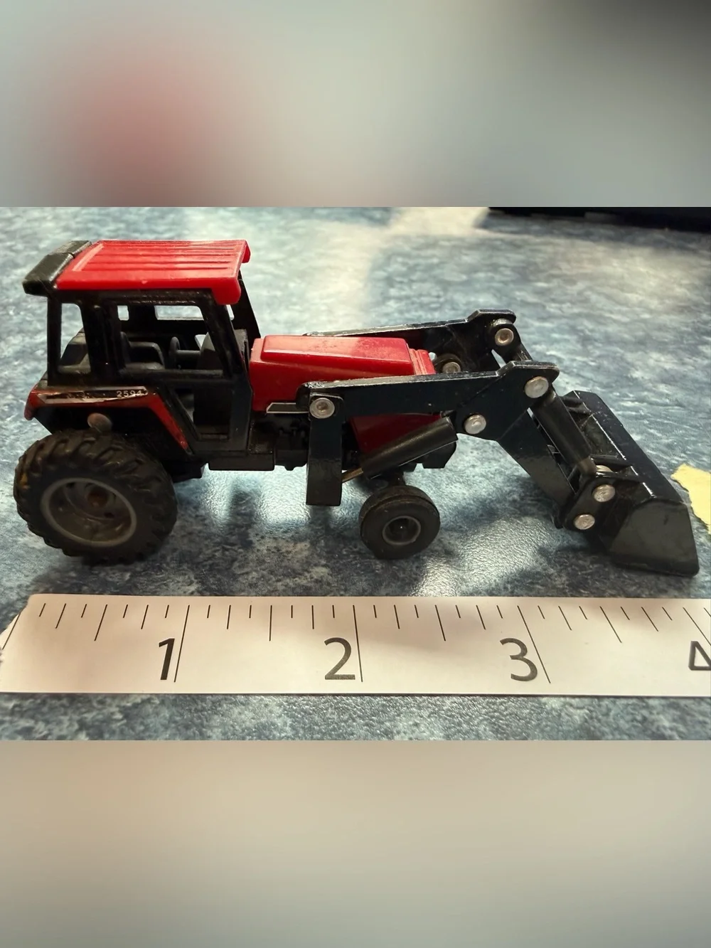 Vintage ERTL Case IH 2594 1/64 Tractor with Front Loader & Red Trailer Set